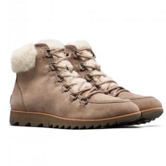 Sorel Boots - Picture 1 of 5